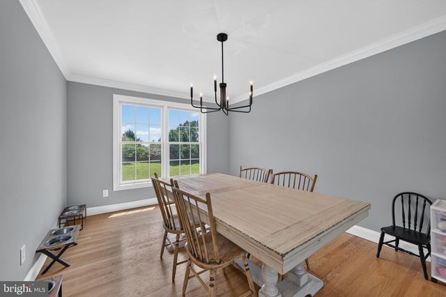 5121 CASSIDY DR, Schnecksville, PA 18078