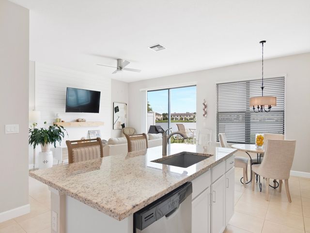 10134 W Villa Circle, Vero Beach, FL 32966