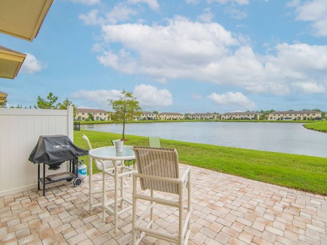 10134 W Villa Circle, Vero Beach, FL 32966