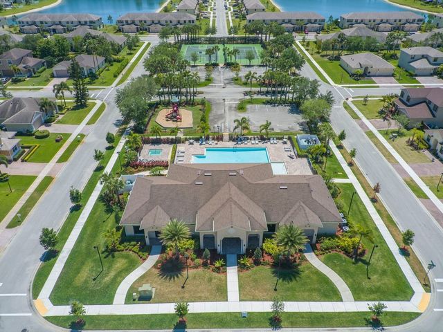 10134 W Villa Circle, Vero Beach, FL 32966