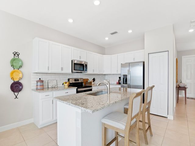 10134 W Villa Circle, Vero Beach, FL 32966