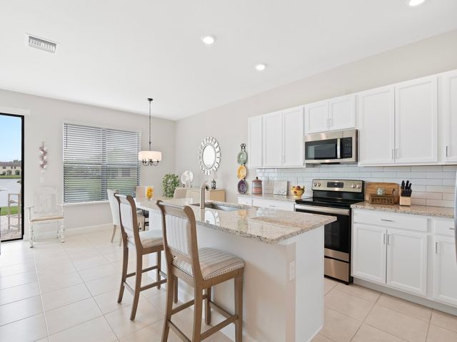 10134 W Villa Circle, Vero Beach, FL 32966