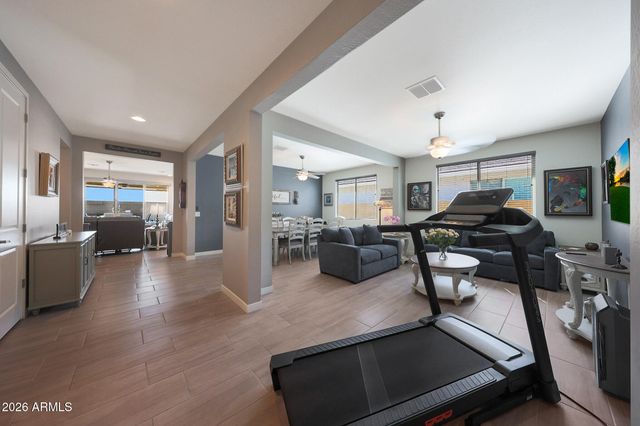 5121 N 181st Drive, Litchfield Park, AZ 85340