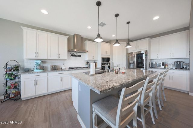 5121 N 181st Drive, Litchfield Park, AZ 85340