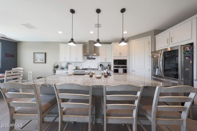 5121 N 181st Drive, Litchfield Park, AZ 85340