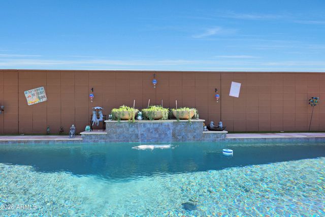 5121 N 181st Drive, Litchfield Park, AZ 85340