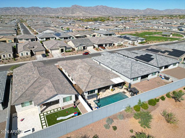 5121 N 181st Drive, Litchfield Park, AZ 85340