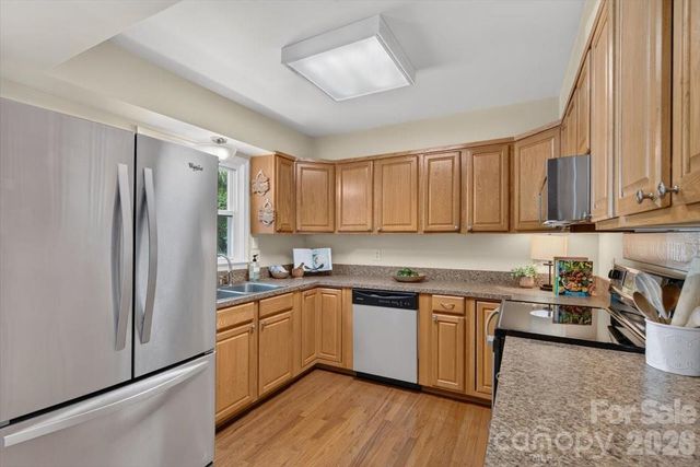 125 Hickory Point Court, Statesville, NC 28677