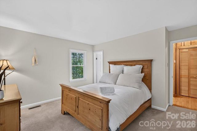 125 Hickory Point Court, Statesville, NC 28677
