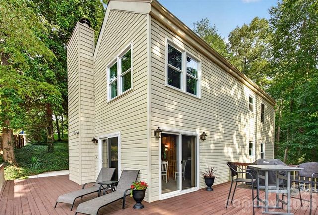 125 Hickory Point Court, Statesville, NC 28677