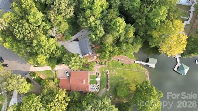 125 Hickory Point Court, Statesville, NC 28677