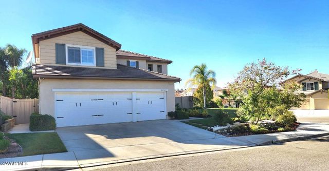 26523 Starling Court, Canyon Country, CA 91387