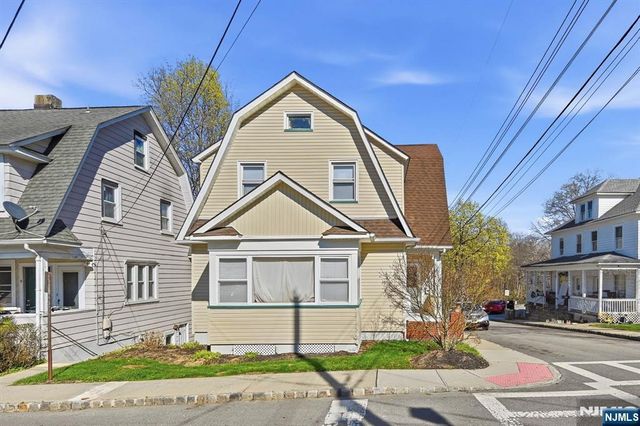 1 Pocahontas Street, Morristown, NJ 07960