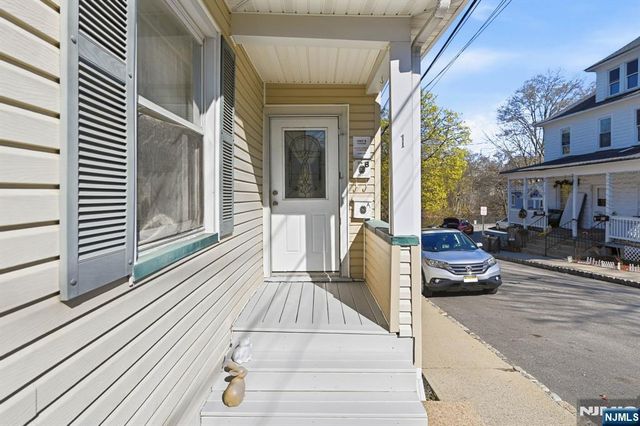 1 Pocahontas Street, Morristown, NJ 07960
