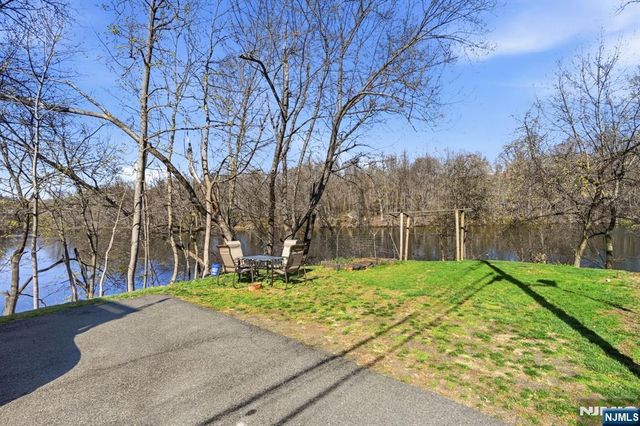 1 Pocahontas Street, Morristown, NJ 07960
