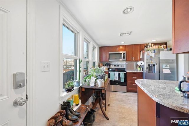 1 Pocahontas Street, Morristown, NJ 07960