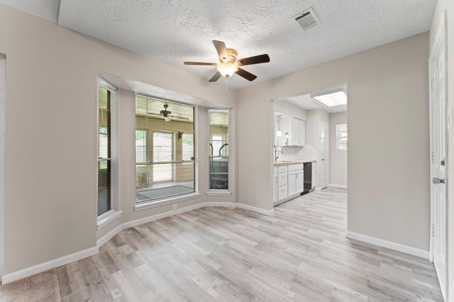 3527 Acorn Way Lane, Spring, TX 77389