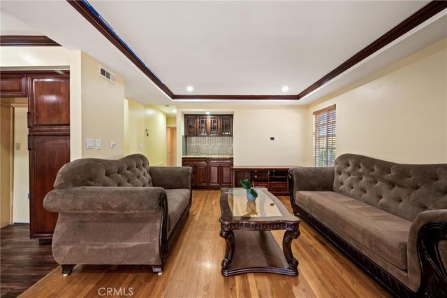 22606 Archwood Street, West Hills, CA 91307