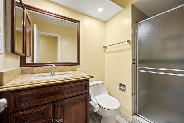 22606 Archwood Street, West Hills, CA 91307