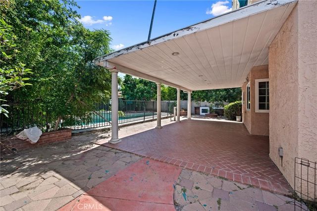 22606 Archwood Street, West Hills, CA 91307