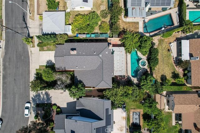 22606 Archwood Street, West Hills, CA 91307
