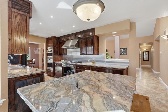 9101 Wallace Avenue NE, Albuquerque, NM 87109