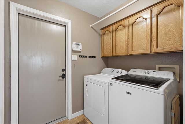 9101 Wallace Avenue NE, Albuquerque, NM 87109