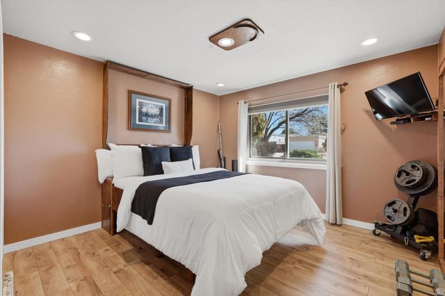 9101 Wallace Avenue NE, Albuquerque, NM 87109