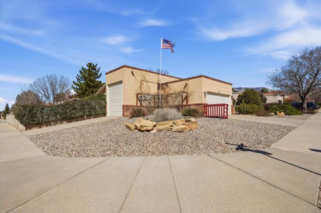 9101 Wallace Avenue NE, Albuquerque, NM 87109