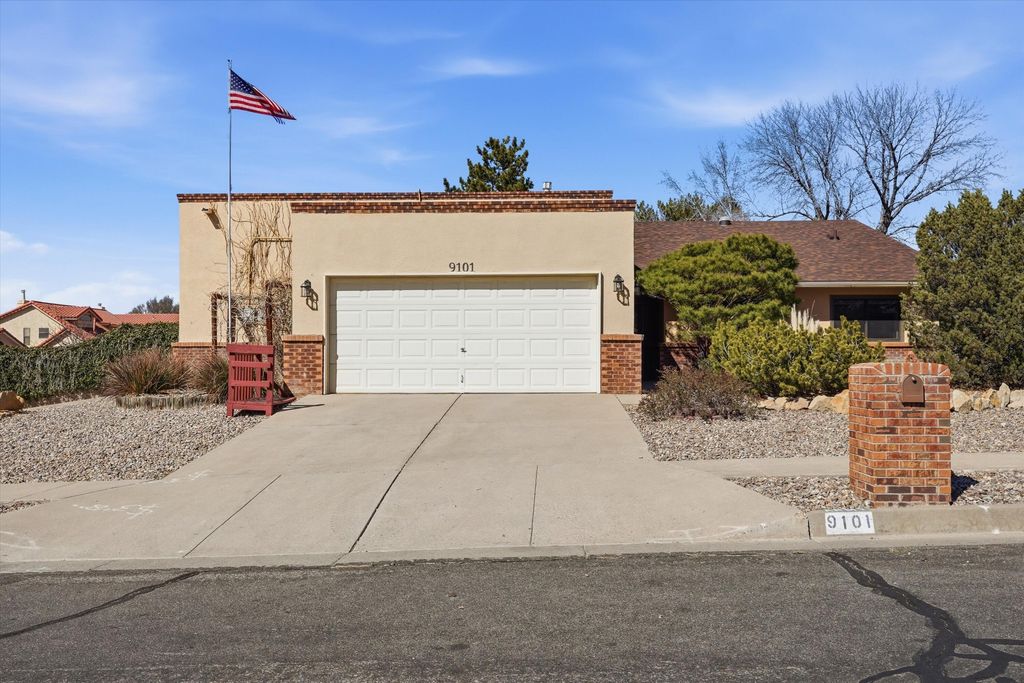 9101 Wallace Avenue NE, Albuquerque, NM 87109