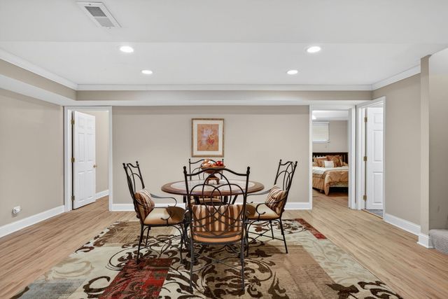 201 Tulip Circle, Island Lake, IL 60042