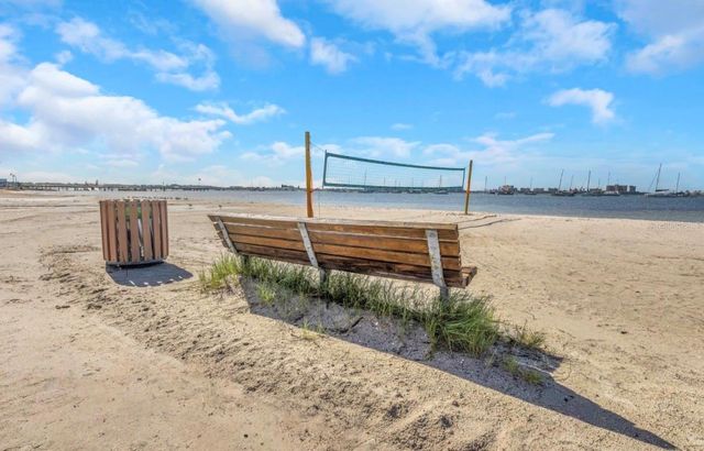 5621 13TH AVENUE S, Gulfport, FL 33707