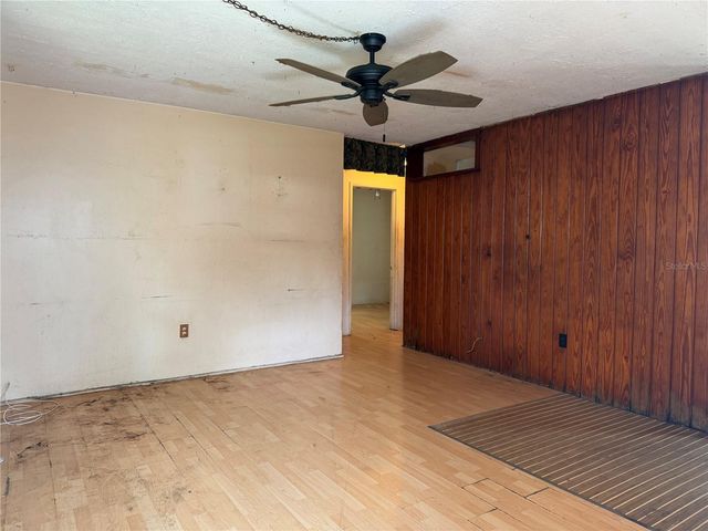5621 13TH AVENUE S, Gulfport, FL 33707