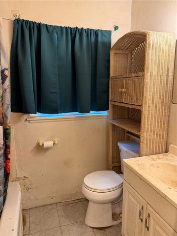 5621 13TH AVENUE S, Gulfport, FL 33707