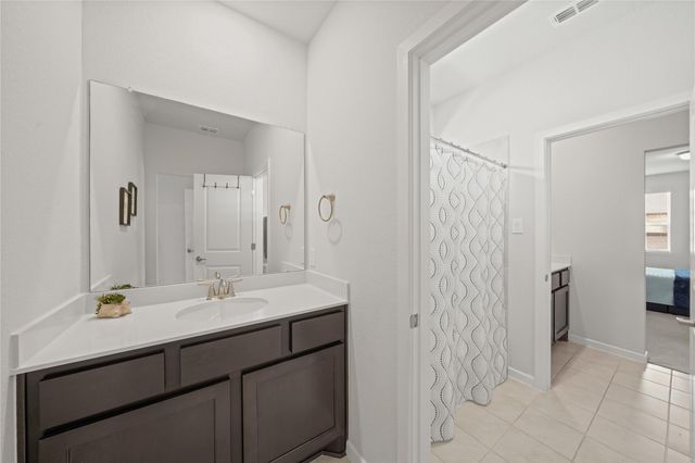 4702 Llano Loop, Sugar Land, TX 77479
