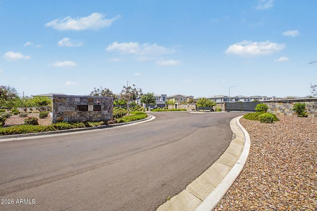 5060 E GALLOP Way, Scottsdale, AZ 85254