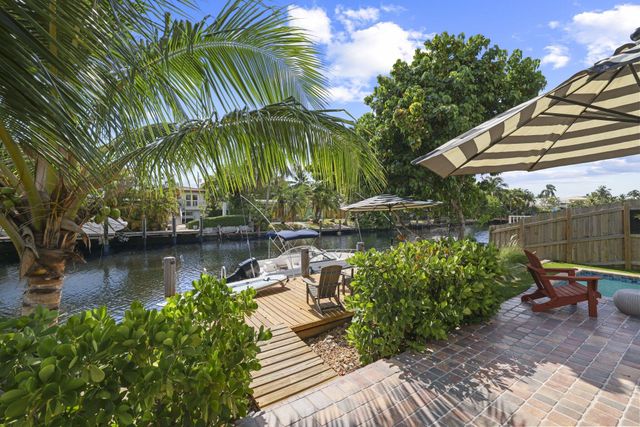 2332 NE 17th Terrace, Wilton Manors, FL 33305