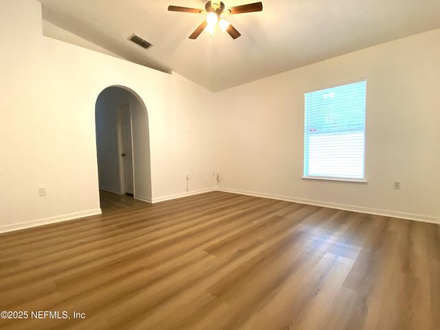 11565 WHISPERINGBROOK Lane, Jacksonville, FL 32218