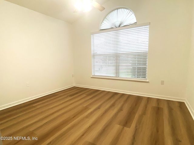 11565 WHISPERINGBROOK Lane, Jacksonville, FL 32218