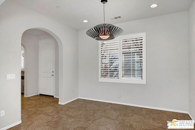 607 Calle Vibrante, Palm Desert, CA 92211