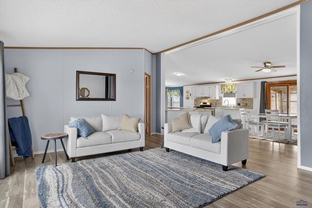 23648 BUSTED FIVE CT, Rapid City, SD 57702