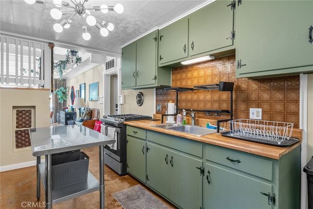 2157 Mariposa Lane, Big Bear City, CA 92314