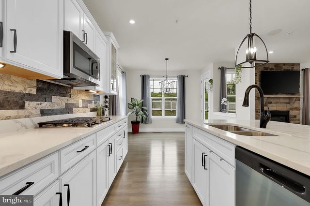 6 JIMMYS ST, Mount Airy, MD 21771