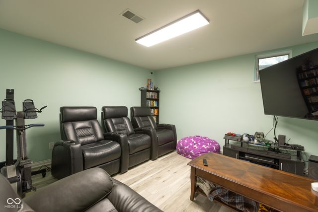 2225 Marina Court, Greenwood, IN 46143