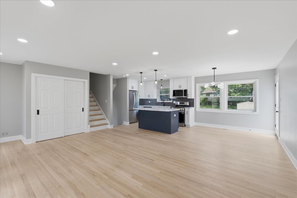 10 Linden Avenue, Buffalo Grove, IL 60089 — photo 5