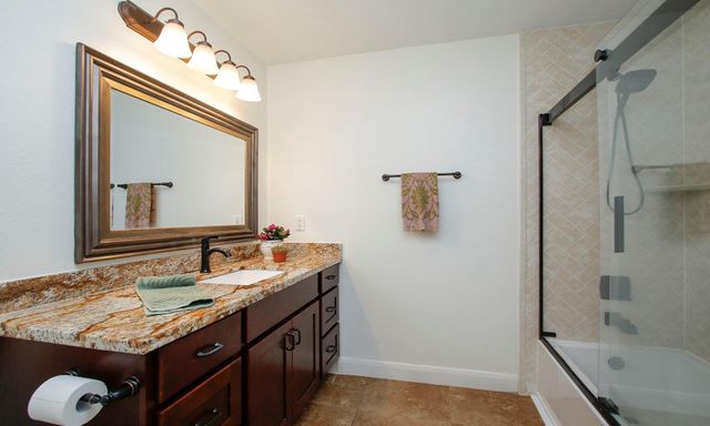 502 Weisinger Drive, Magnolia, TX 77354