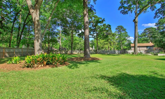 502 Weisinger Drive, Magnolia, TX 77354