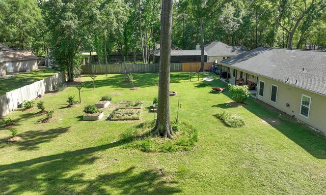 502 Weisinger Drive, Magnolia, TX 77354