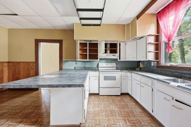 521 N Lexington Avenue, Wilmore, KY 40390