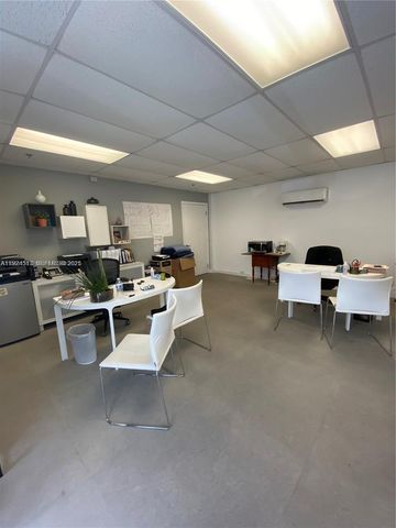 2355 NW 70th Ave 5 D5, Miami, FL 33122